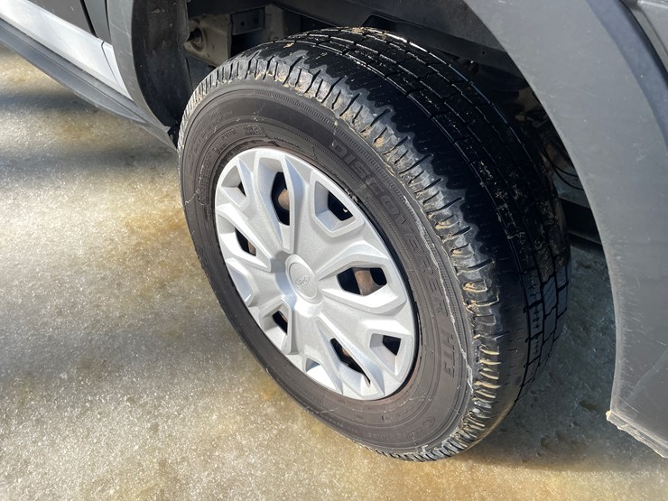 2019-ford-transit-image-111