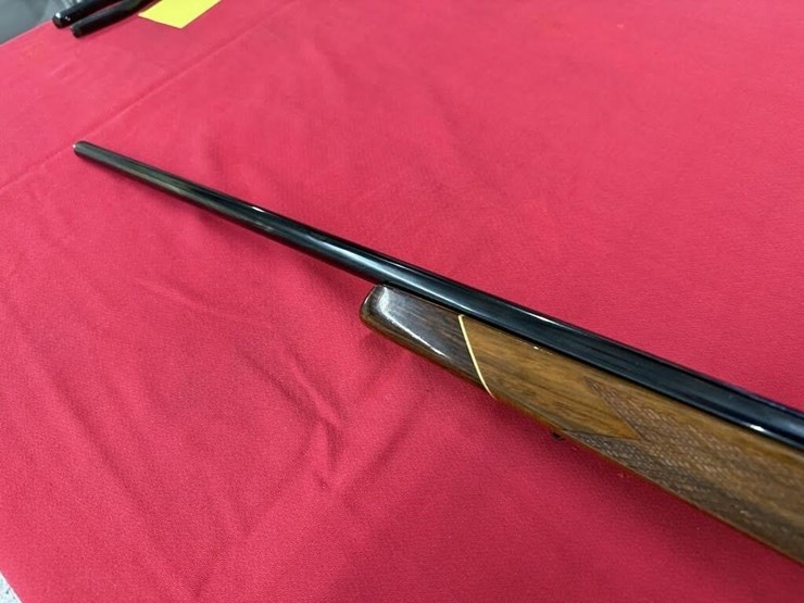 weatherby-mark-v-.257-w.m.-rifle-image-6