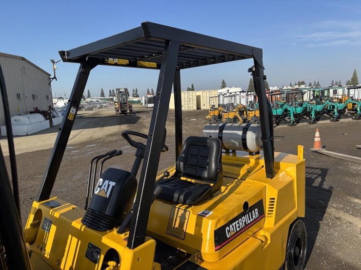 caterpillar-gpl40-image-16