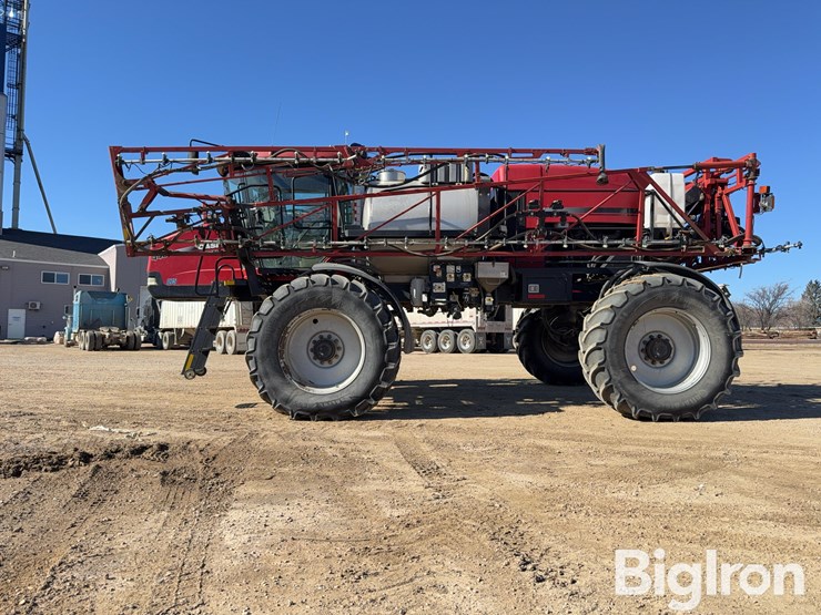 2012-case-ih-patriot-4430-image-8