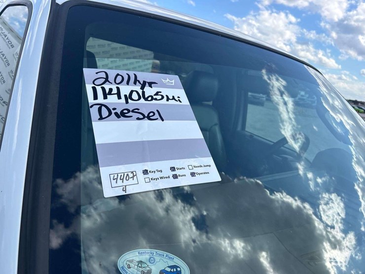 2011-ford-f250-image-21