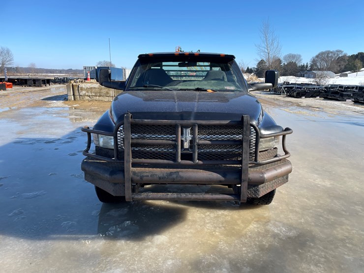 2001-dodge-ram-2500-image-2