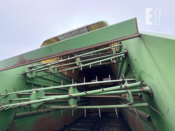 john-deere-716a-image-12