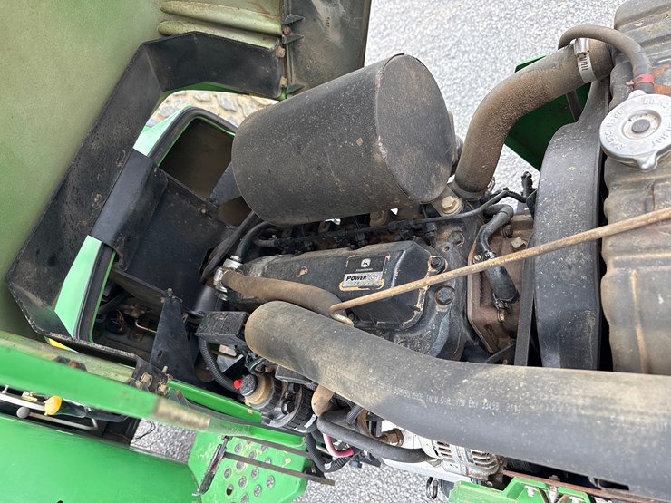 john-deere-5205-image-15