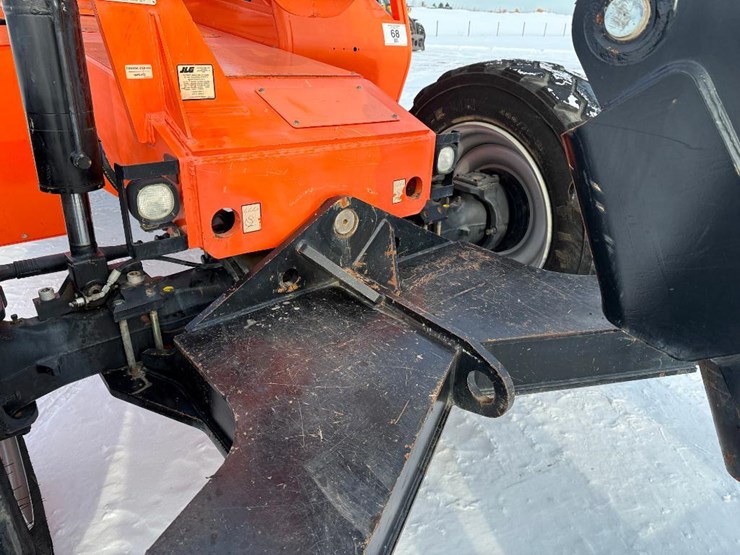 2018-sky-trak-10054-image-22