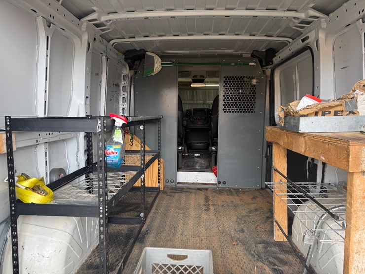 2017-ram-promaster-1500-image-7