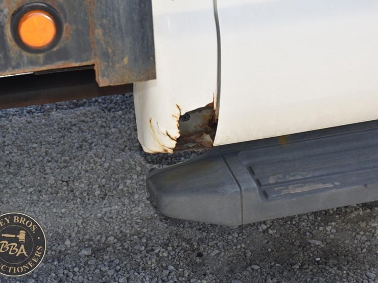 2006-ford-f450-image-46