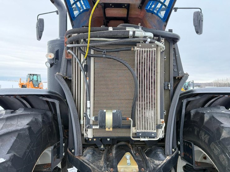 new-holland-t8.320-image-37