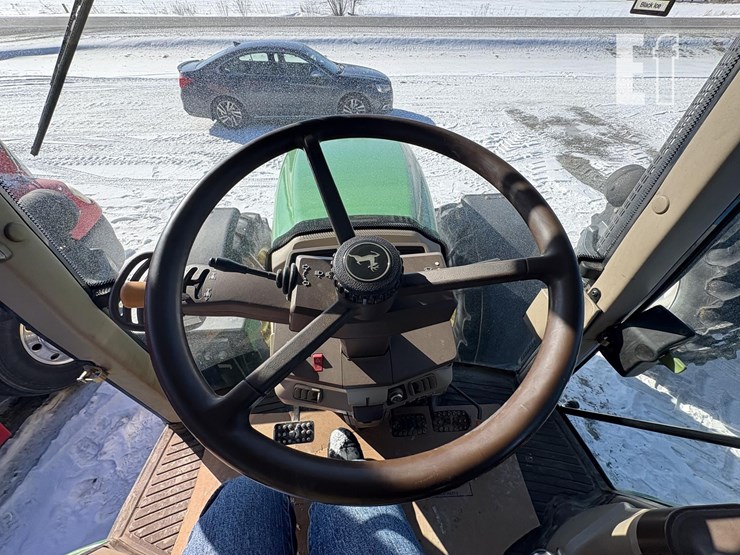 2005-john-deere-6420-image-24