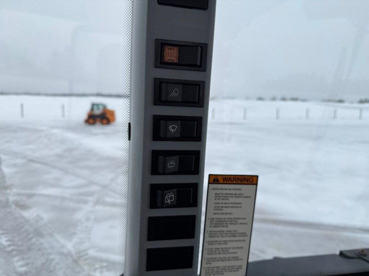 new-holland-t4030-image-61