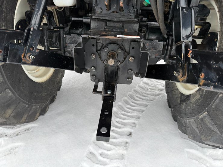 new-holland-boomer-37-image-29