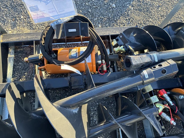#115435-•-skidsteer-mt-auger-w/bits-12"-&-18"-image-4