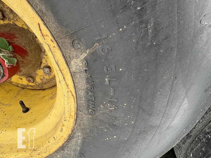 new-holland-195-image-6