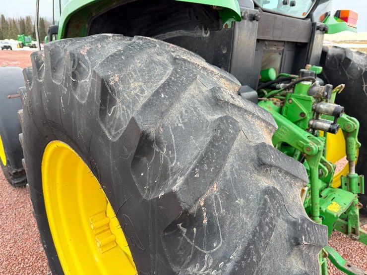 john-deere-6400-image-7