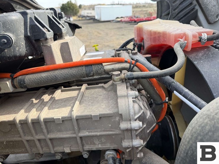 2017-freightliner-cascadia-125-image-52