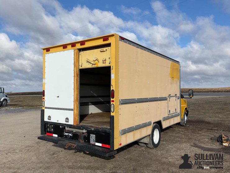 2006-gmc-3500-image-5