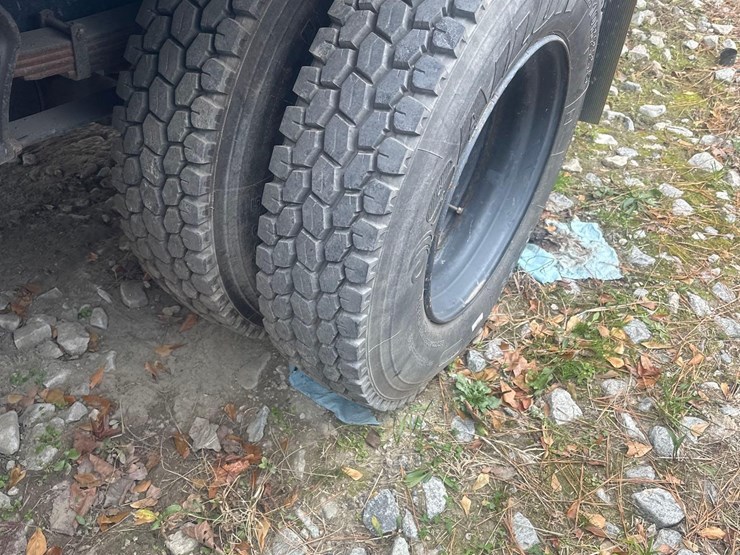 2002-international-4300-sba-image-13