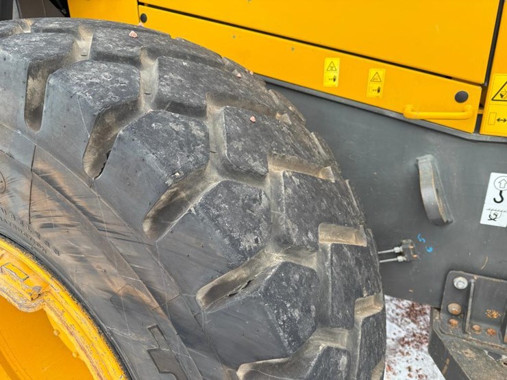 2015-sdlg-lg958l-image-7