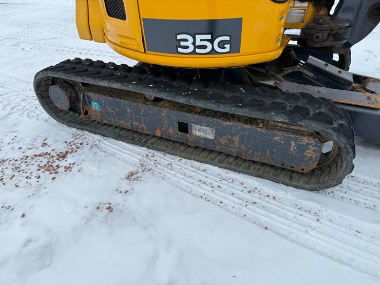 2018-deere-35g-image-12