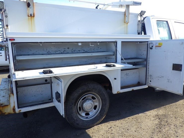 2018-ford-f350-image-9