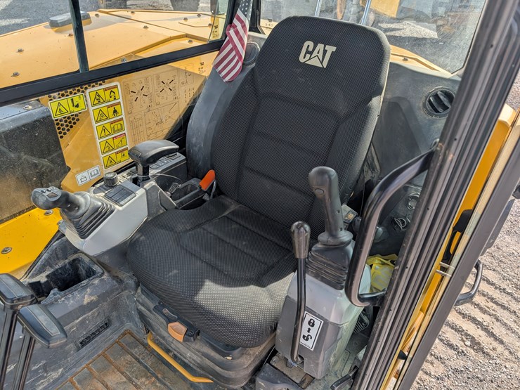 2021-caterpillar-308-cr-image-24