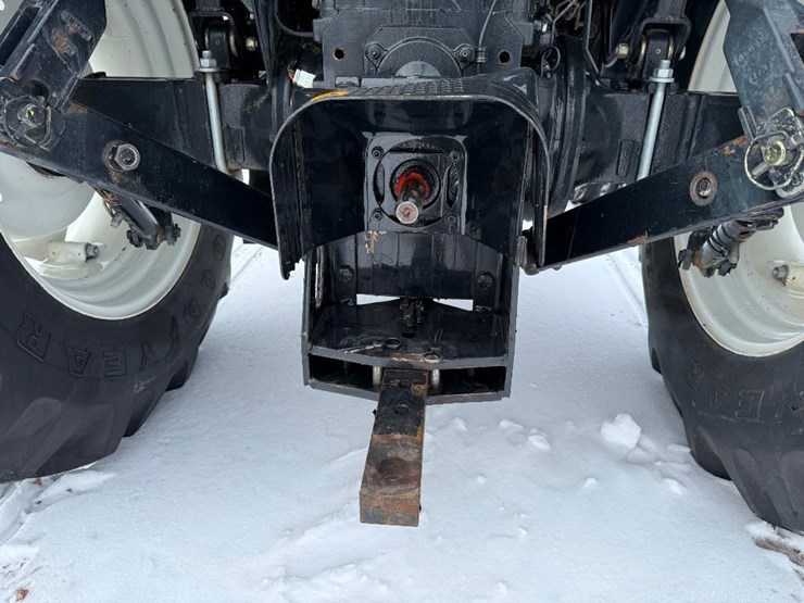 new-holland-tn75d-image-27