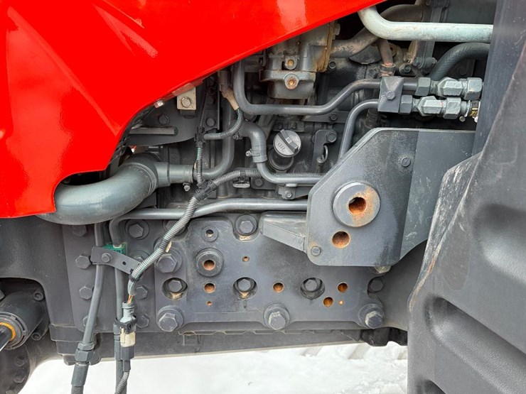 kubota-m7-151-image-38