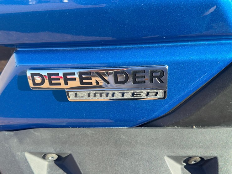 2023-can-am-hd-10-defender-limited-utv-image-15