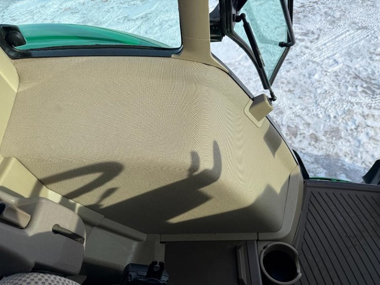 john-deere-6120m-image-53