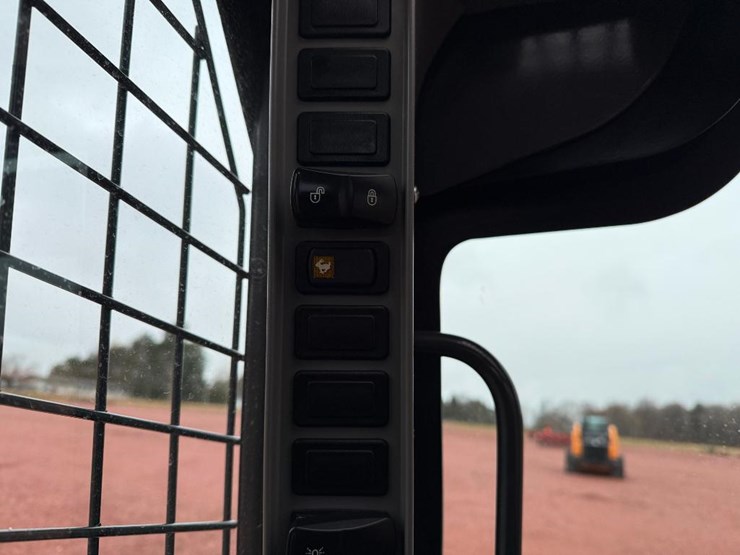 case-sv280b-image-37