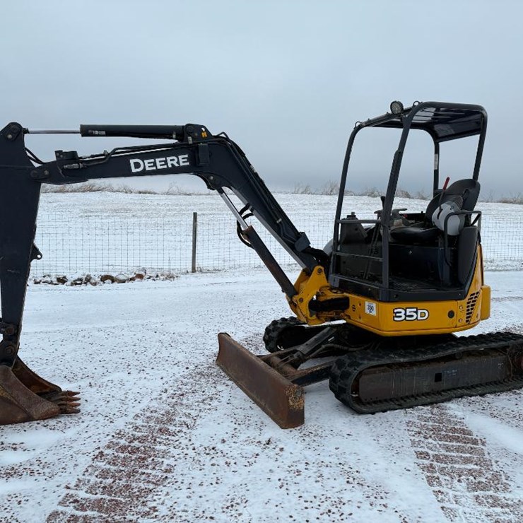 DEERE 35D