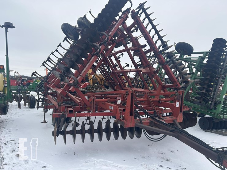 case-ih-4200-image-1