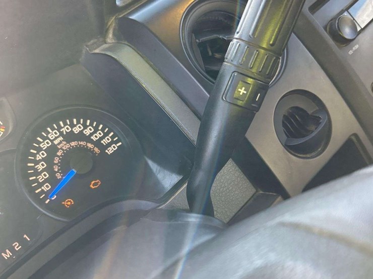 2014-ford-f150-image-15