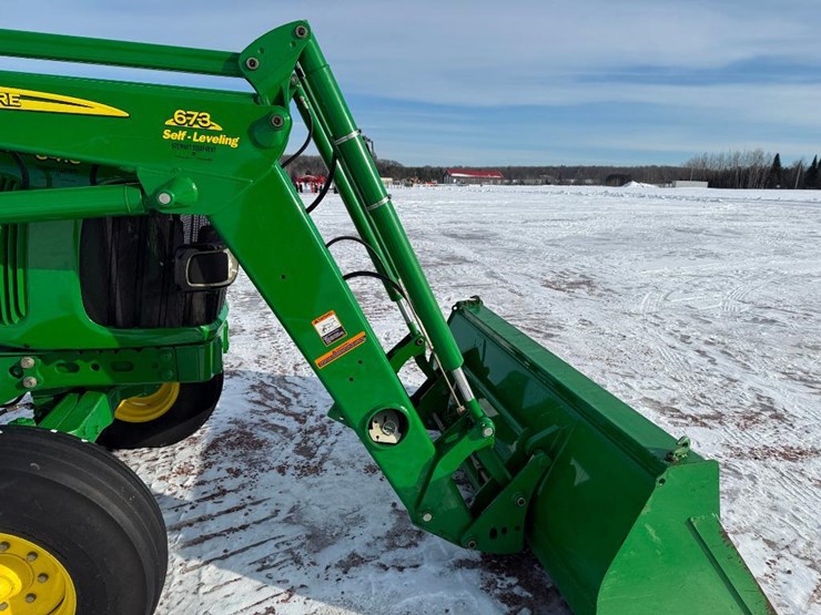 john-deere-6415-image-38