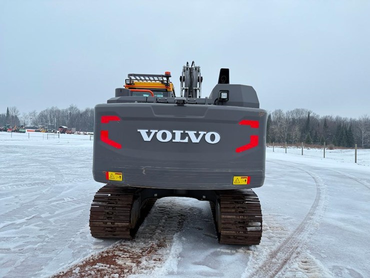 volvo-ec160el-image-4