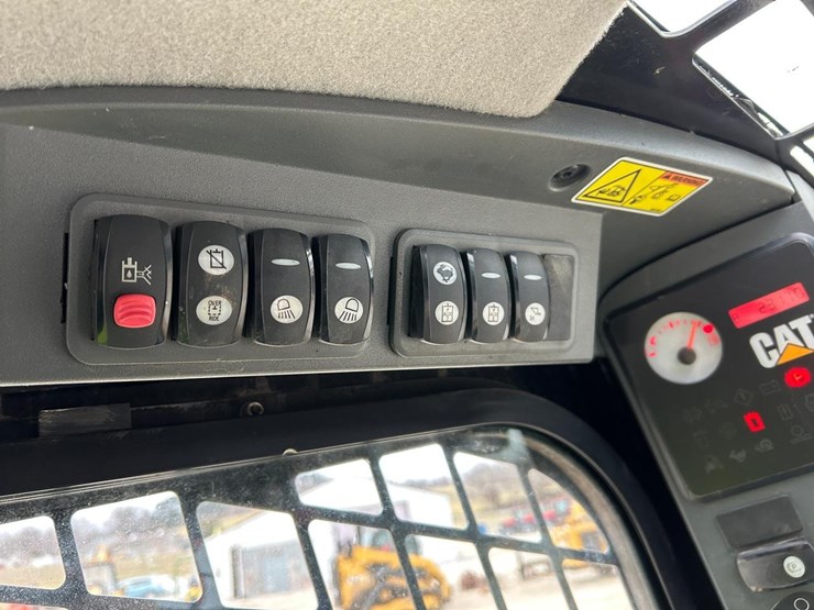 caterpillar-262c2-image-21