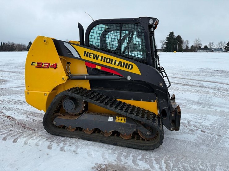 2023-new-holland-c334-image-3