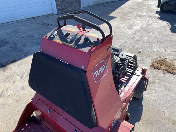 #153-•-toro-28"-aireator-image-20