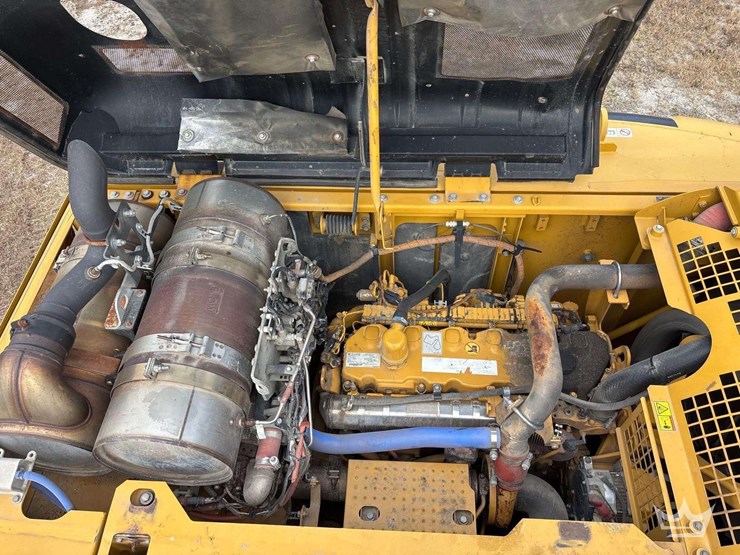 2017-caterpillar-336f-image-20