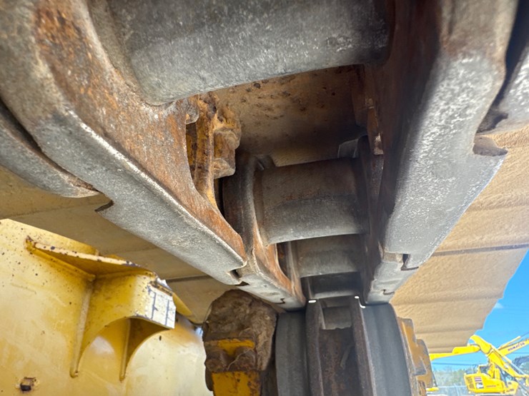 2002-deere-650h-lgp-image-11