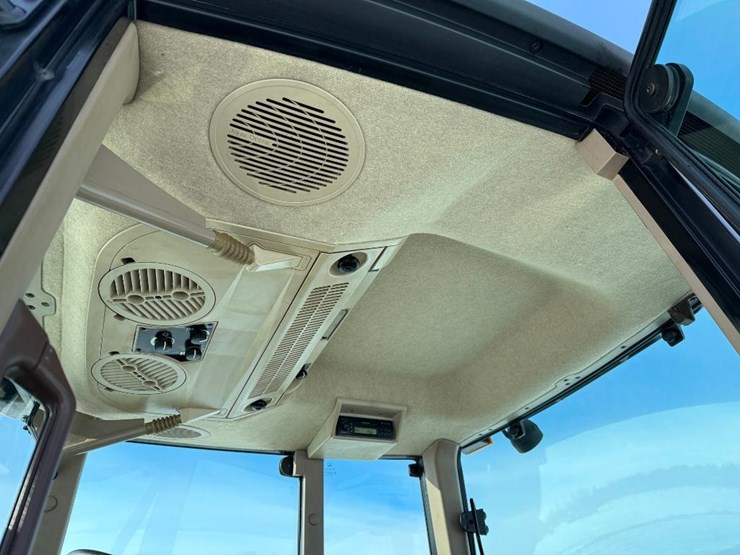 john-deere-6415-image-55