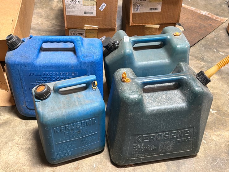 #94-•-(4)-kerosene-jugs-image-2