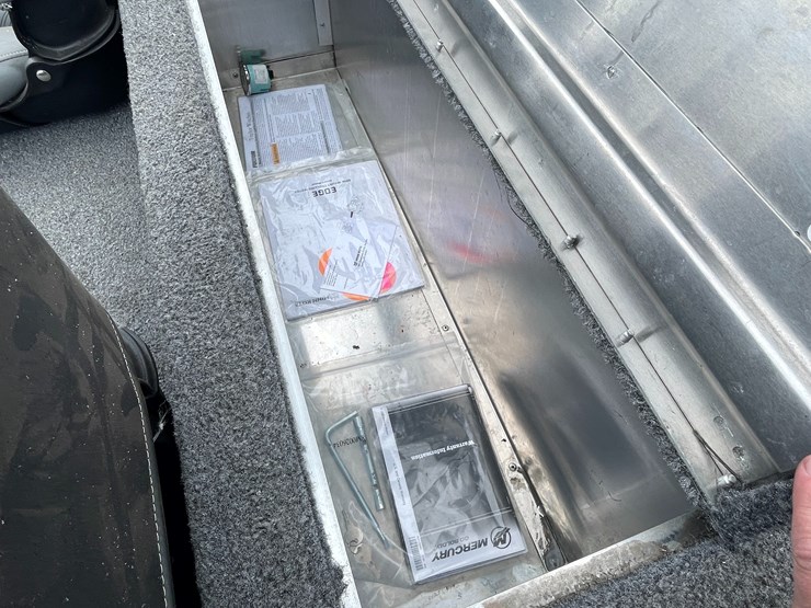 #136-•-2022-tracker-pro-170-boat-(has-wi-title)-image-26