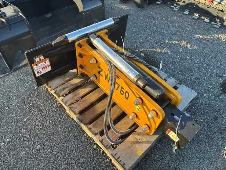 #115433-•-skidsteer-concrete-breaker-image-5