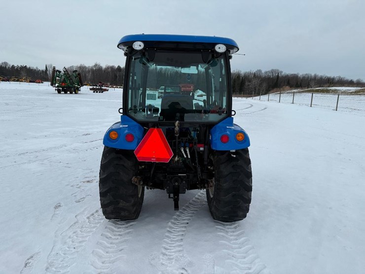 new-holland-boomer-37-image-5