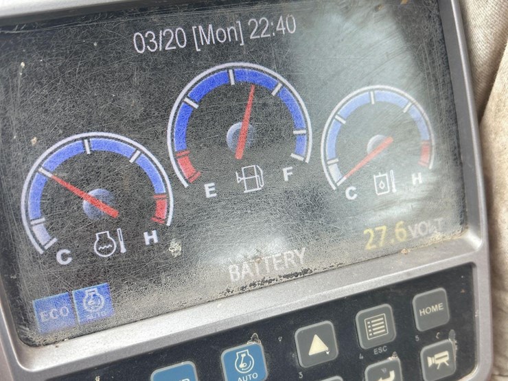 2014-doosan-dx225-lca-image-37