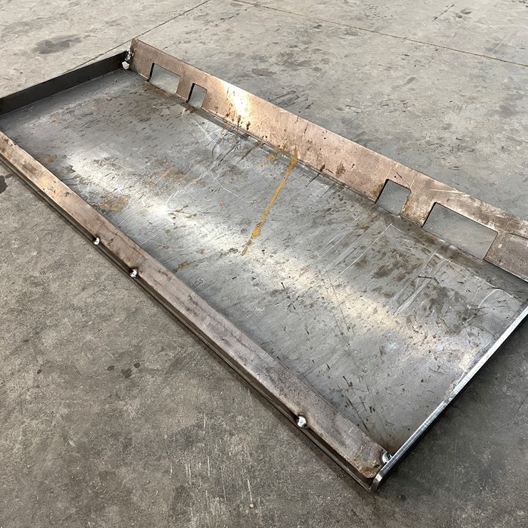 #2480 • Skid Steer Weldable Attachment Plate