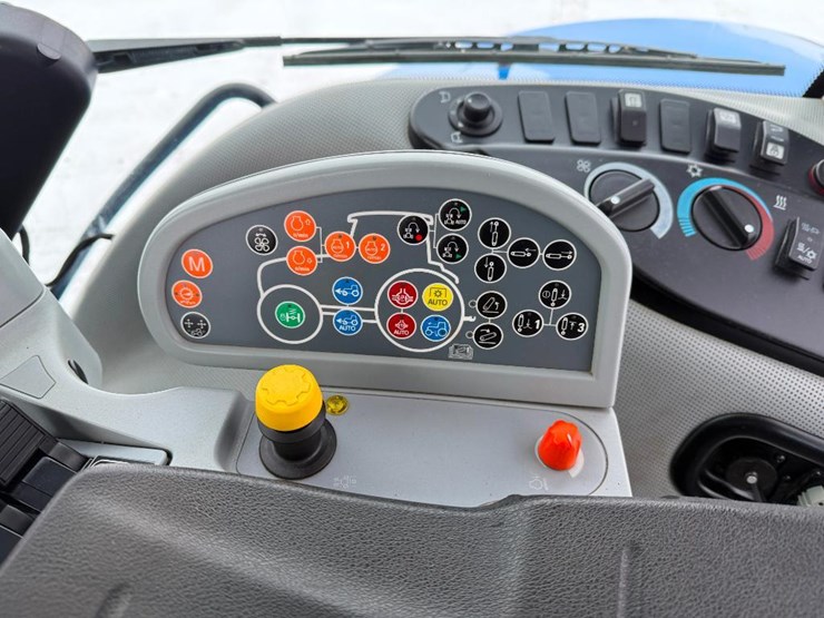 new-holland-t8.320-image-62