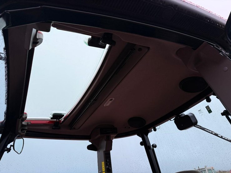 case-ih-farmall-75c-image-52