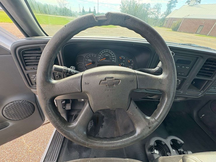 2007-chevrolet-silverado-1500-image-12